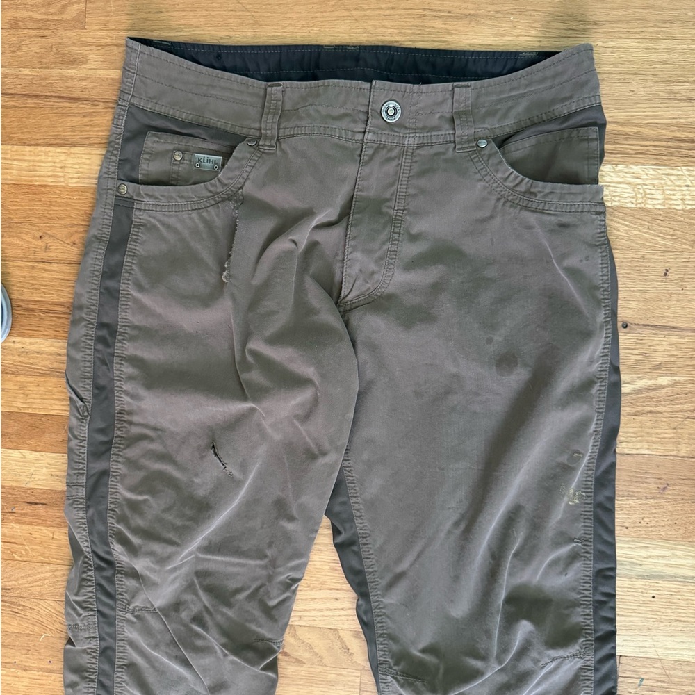 Kuhl men’s pants Thrashed Vtg 34 x 32 Grunge Straight leg Distressed